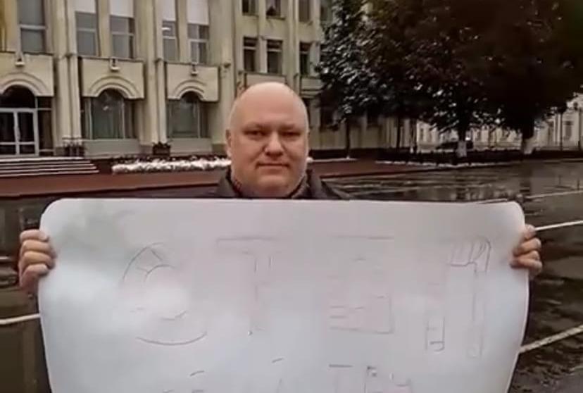 Ярославский депутат требует остановить убийство барсуков