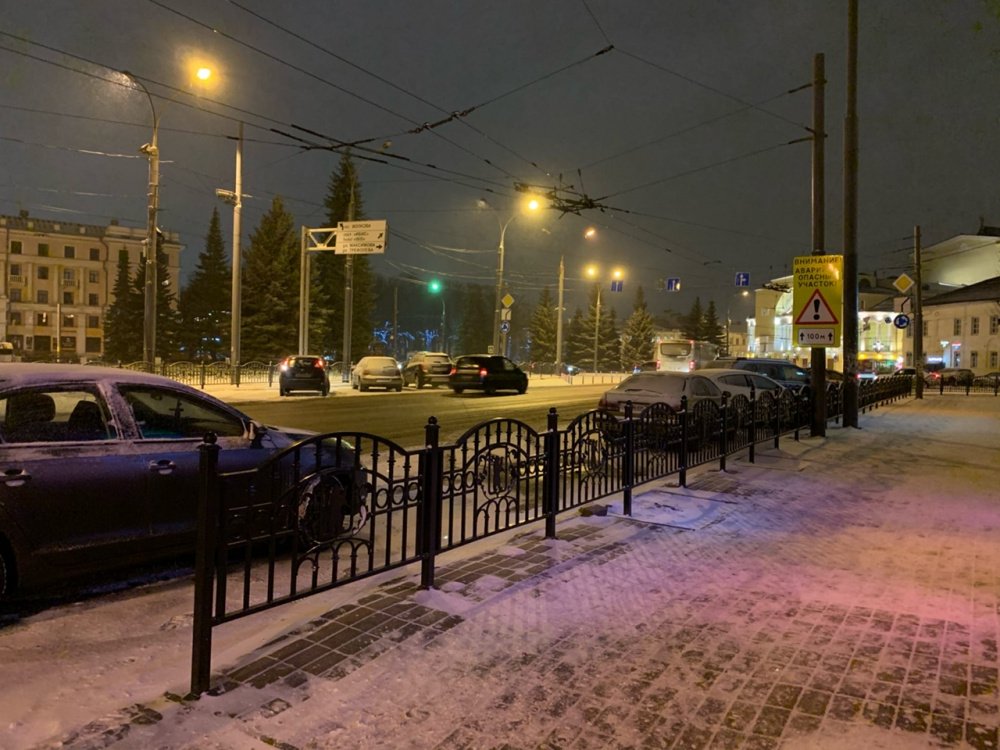 В Ярославле из-за снегопада взлетели цены на такси 