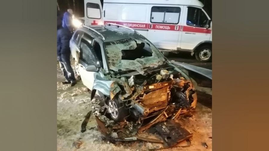 В Ярославле в ДТП с тягачом пострадали четыре человека