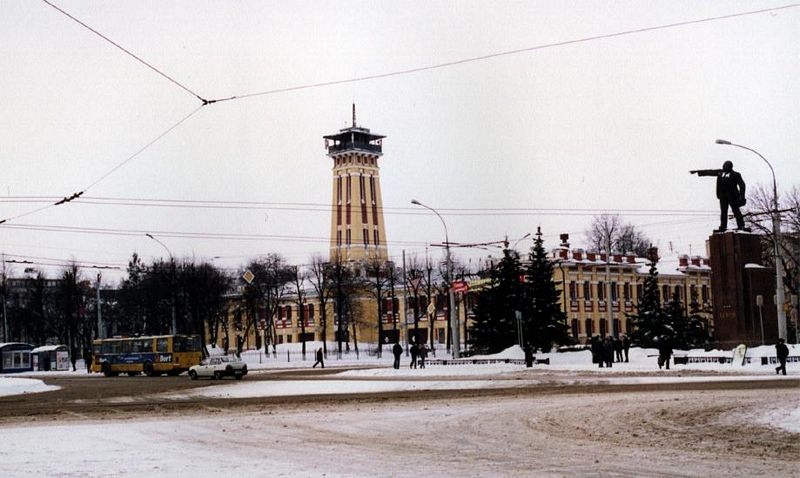 Семеновская площадь ярославль