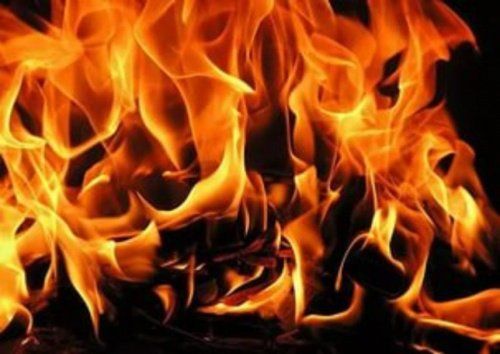 В Некрасовском районе сгорели два дачных дома 
