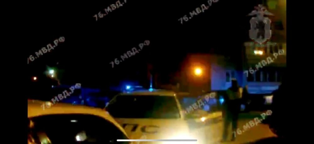 В Заволжском районе мужчина устроил ночную погоню и массовое ДТП: видео
