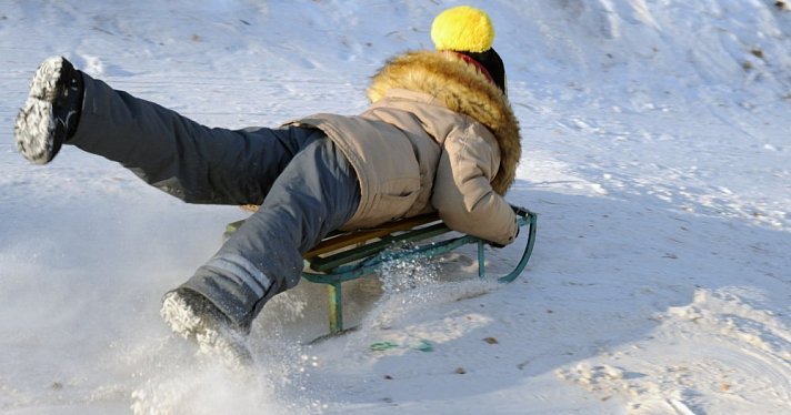 Шестилетнего малыша сбил снегоход: подробности ЧП в Ярославской области