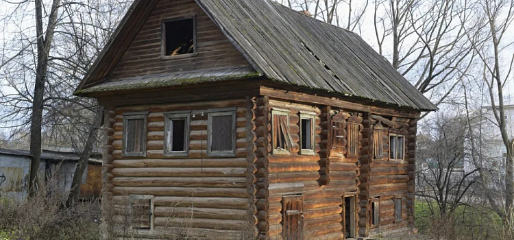 В Угличе продали старейший деревянный дом Ярославской области