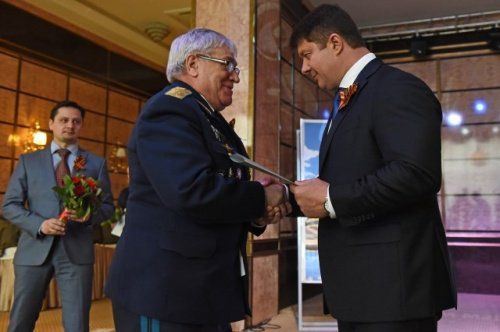 Мэр Ярославля поздравил ветеранов города