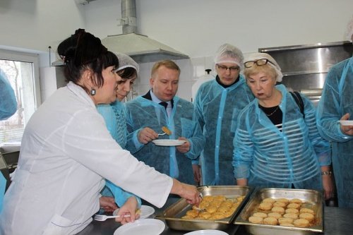 В школах Ярославля проведут анонимное социологическое исследование на тему качества питания