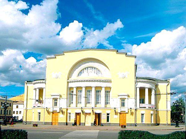 Волковский театр впервые отметил День рождения