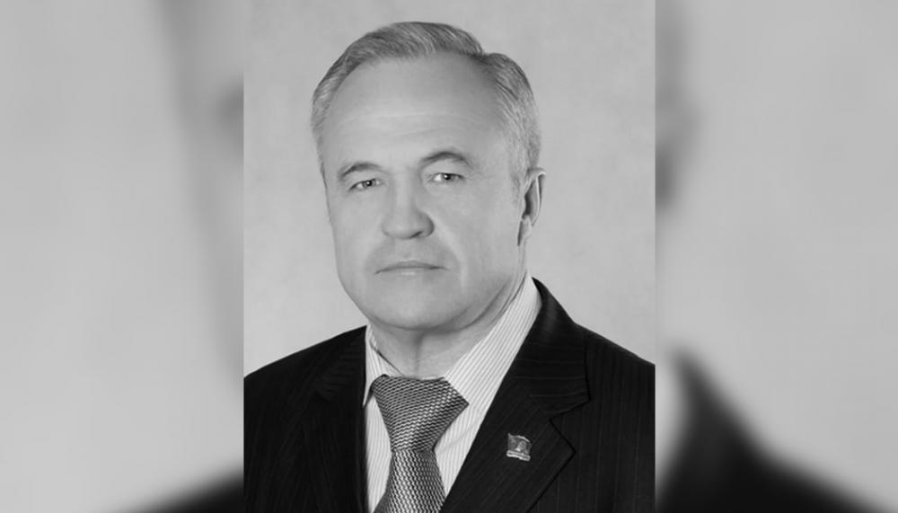 В Ярославле скончался глава региональной фракции КПРФ