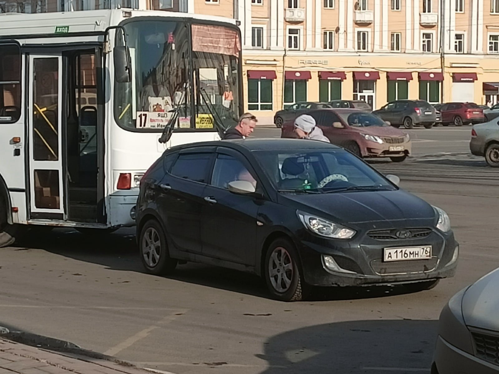 Пассажир новокузнецкого автобуса рассказал, как «женский … Foto 23