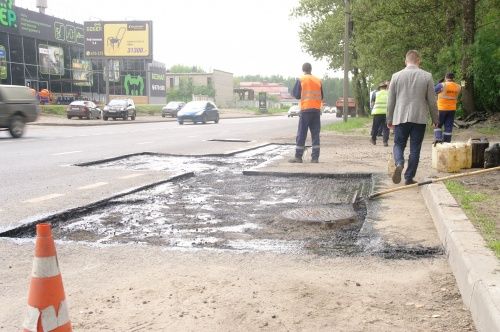 На отремонтированной «Экоградом» Юго-Западной окружной дороге Ярославля снова ремонт