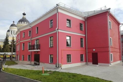 В Рыбинске отреставрировали памятники культуры — Дом Шемякиной и Красный гостиный двор