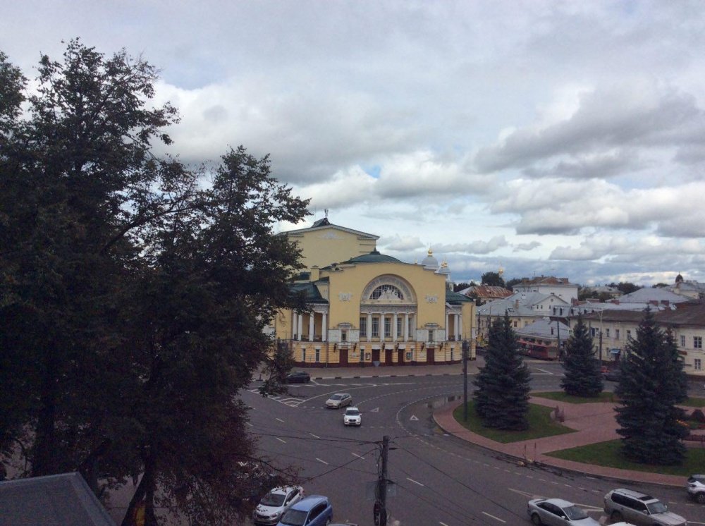 Президент присвоил Волковскому театру статус особо ценного объекта культурного наследия