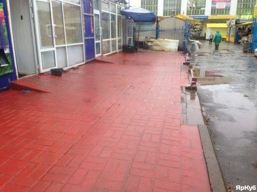 Ярославские предприниматели сымитировали замену тротуарной плитки