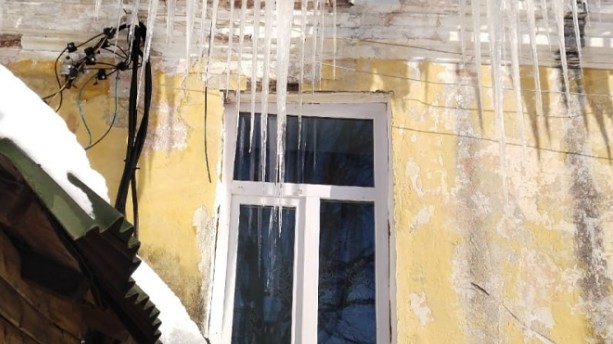 В Угличе возбудили уголовное дело после жалобы на отсутствие расселение аварийного дома