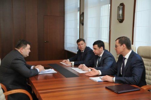 Дмитрий Миронов встретился с директором АО «Российский экспортный центр» Петром Фрадковым