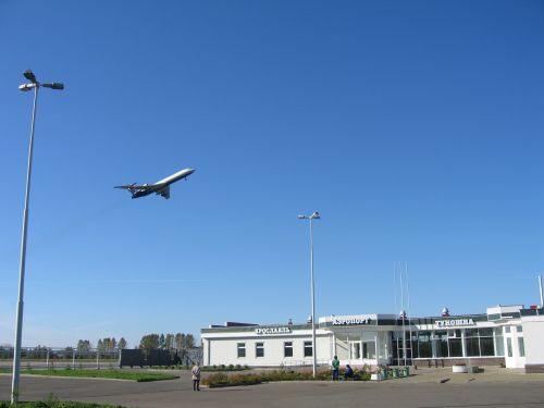 Ярославская область снова ищет авиаперевозчика до Санкт-Петербурга