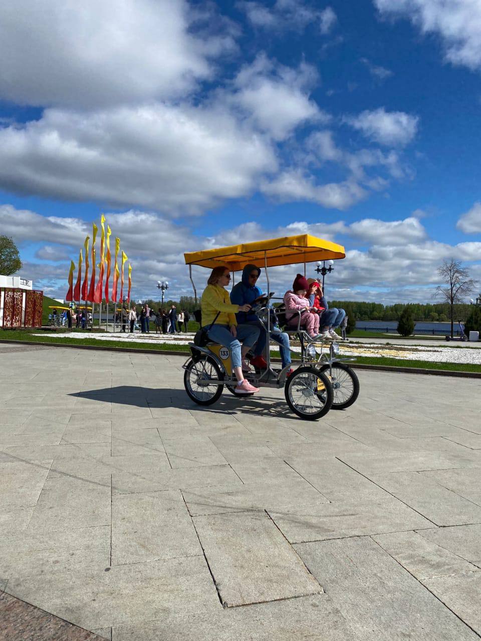 В Ярославле запустили велокареты | 02.05.24 | Яркуб