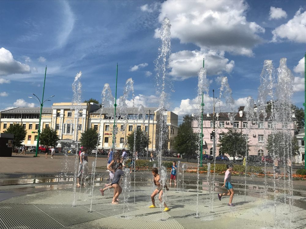 В Ярославль снова приходит жаркая погода