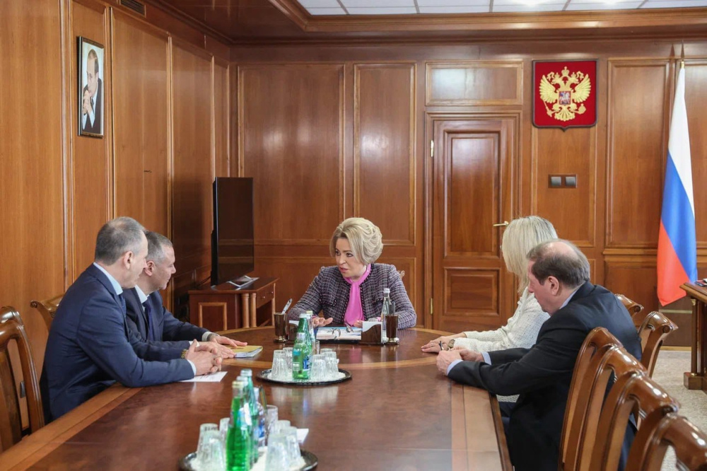 Губернатор Ярославской области и председатель Совета Федерации провели рабочую встречу в столице