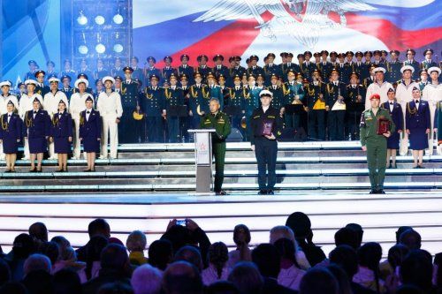 Дмитрий Миронов наградил победителей Всероссийского фестиваля-конкурса «Армия России»