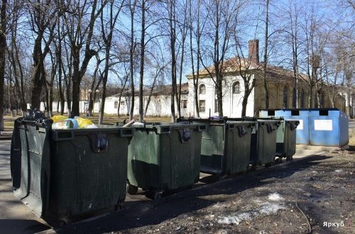Ярославцы возмутились разницей тарифов на вывоз мусора в частном секторе и МКД