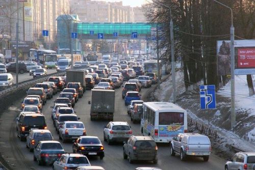 Губернатор извинился за утреннюю пробку на Московском проспекте