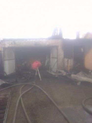 В Ярославле огонь уничтожил жилой дом 