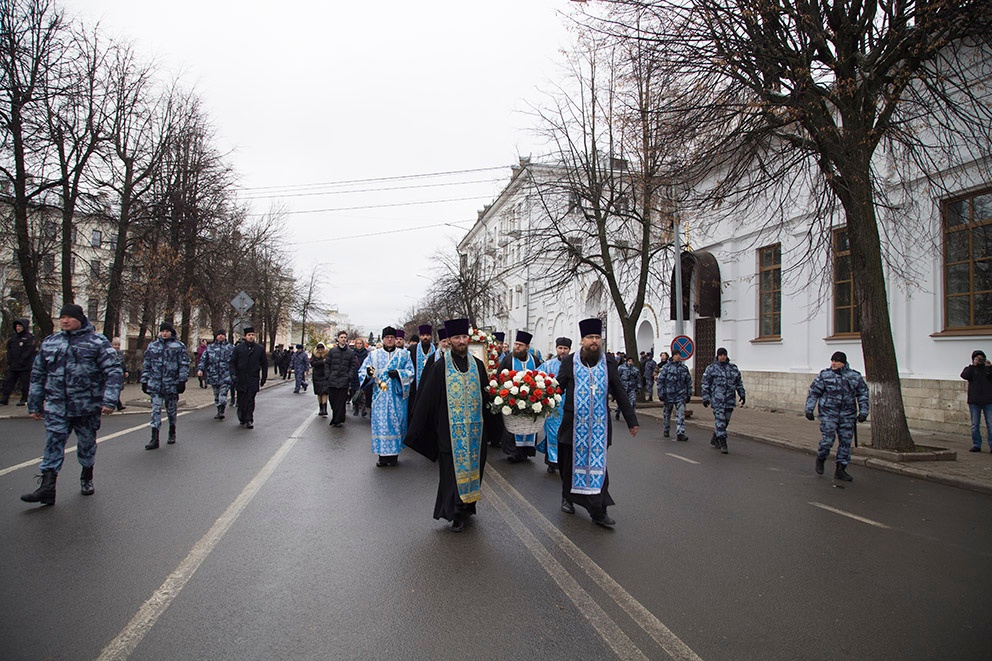 Пройдет крестный ход: в праздничную субботу в центре Ярославля ограничат движение