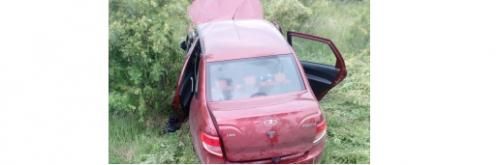 Четыре человека пострадали при столкновении легковых автомобилей на дороге из Ярославля в Рыбинск