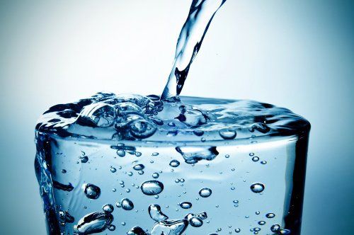 Жители 37 населенных пунктов Ярославской области пьют токсичную воду