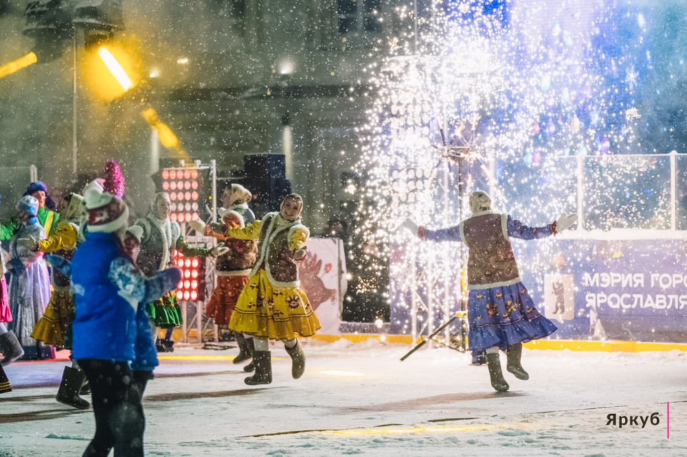 Новогодняя ночь – 2024 в Ярославле: на гуляния народ зовут в районы