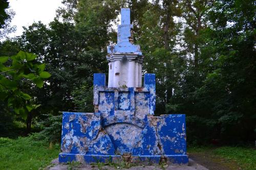 Надгробие-трибуну над братской могилой участников революционного движения в Ярославле отказались признать объектом культурного наследия