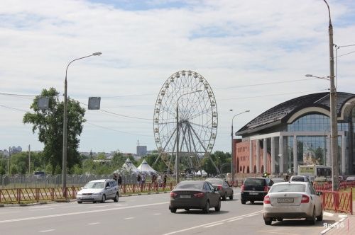 Ростехнадзор проверит законность установки ярославского колеса обозрения