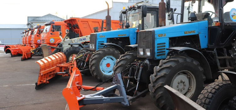 Ярославский «Горзеленхозстрой» возьмёт спецтехнику для уборки города за 382 миллиона рублей