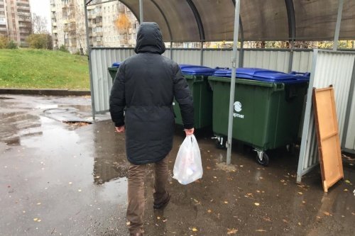 «Хартия» поставила в Рыбинске 100 новых пластиковых контейнеров под мусор