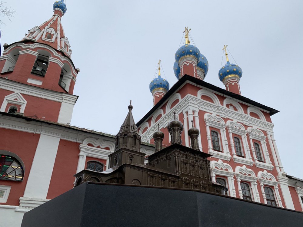 В Угличе открыли тактильную модель церкви царевича Димитрия на Крови