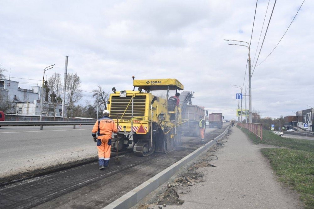 В Ярославле продолжается ремонт проспекта Толбухина