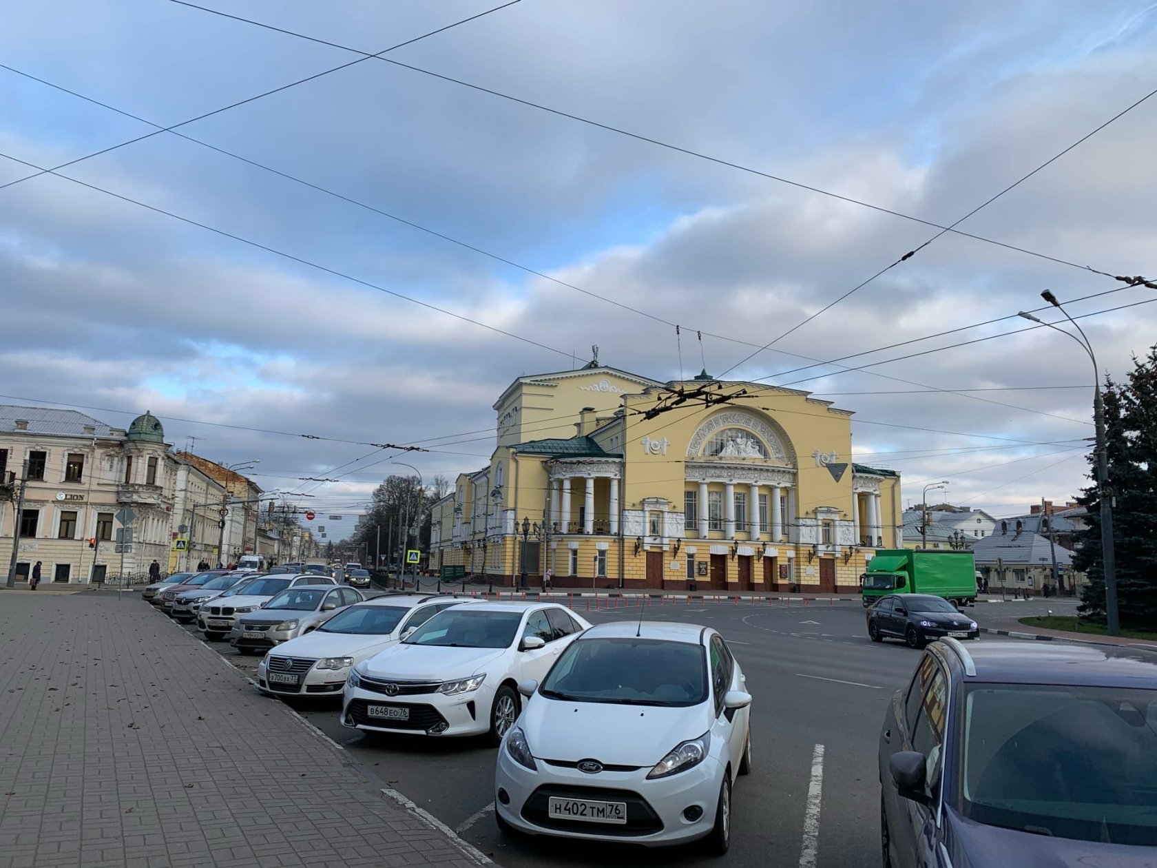 артисты ярославского театра им волкова