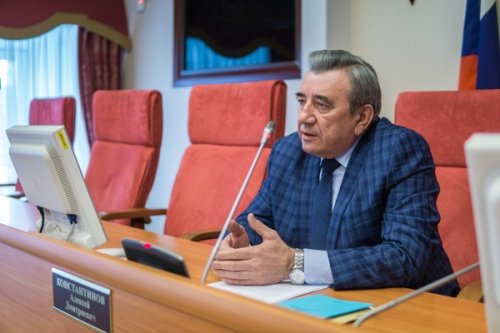 Депутат Яроблдумы предложил чиновникам проводить «уроки парламентаризма» для школьников