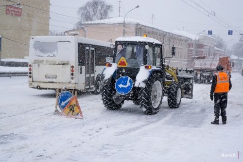 Снег не вывезли, а деньги получили: в Ярославле возбудили уголовное дело по факту мошенничества во время зимней уборки
