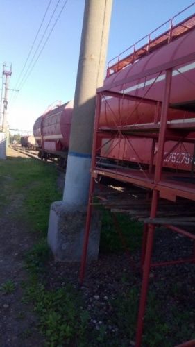Ярославские пожарные искали тлеющую серу в вагоне проходящего поезда