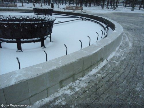 Дмитрий Миронов раскритиковал облицовку фонтана в парке Мира и работу мэрии Ярославля