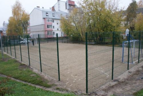 В Ярославле заработала новая многофункциональная спортплощадка 