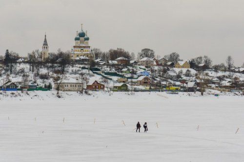 В Тутаеве Ярославской области открыли ледовую переправу