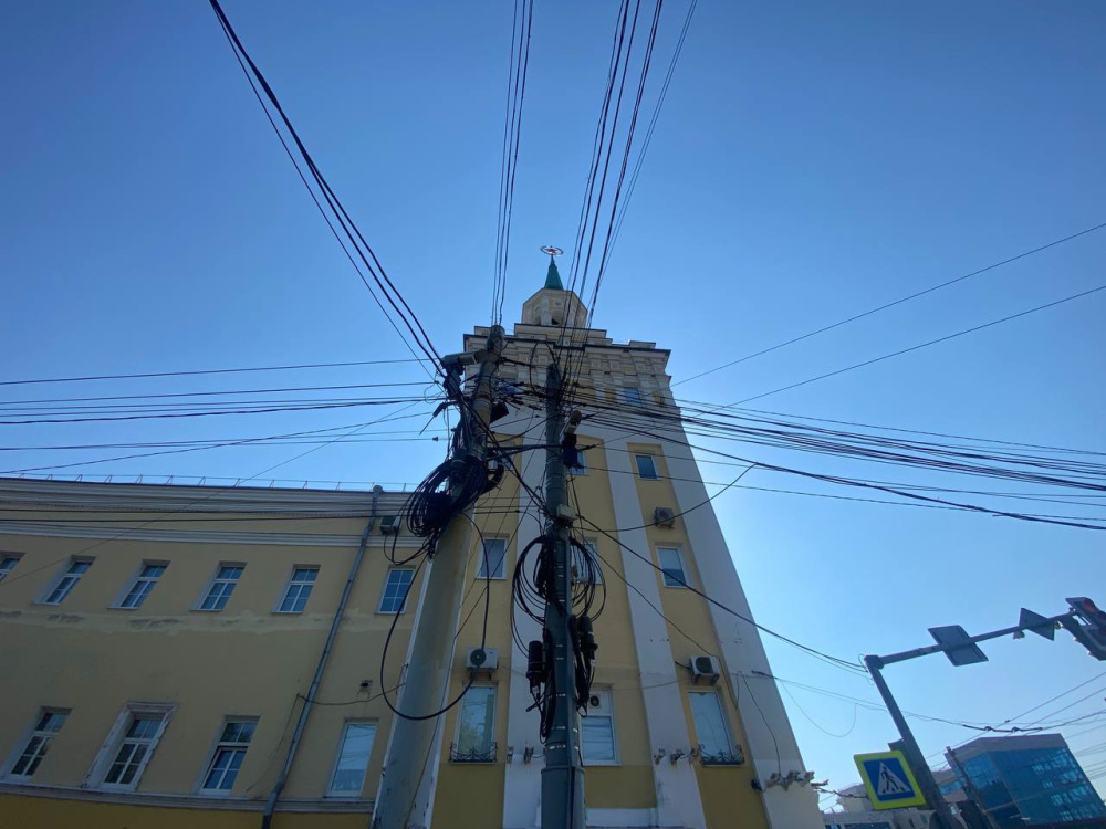 В центре Ярославля линии связи уберут под землю