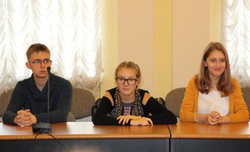 Школьники из Голландии и Словакии познакомились с работой ярославской мэрии