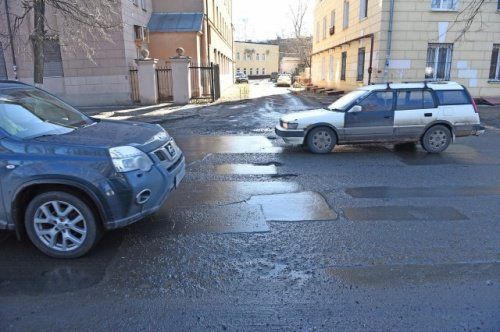 В Ярославле мэр города проверил качество ремонта дорог 