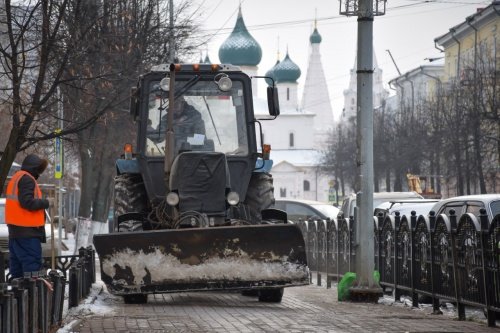 Эдуард Снежков об уборке Ярославля от снега: «Главных и неглавных тротуаров не существует»