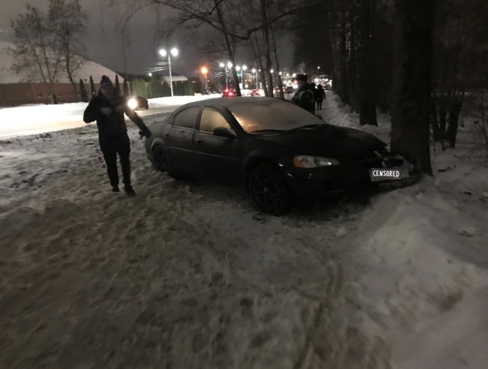 Водитель умер за рулем и попал в ДТП в Дзержинском районе Ярославля