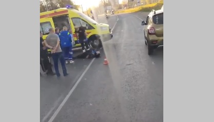 В Дзержинском районе Ярославля в ДТП пострадал мотоциклист